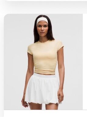 NWT 🍋LULULEMON🍋Butter Cream Oragnic Cotton Baby Tee size Small